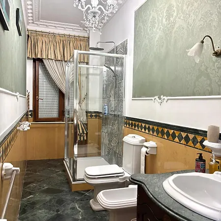 Dom wakacyjny Castellano House