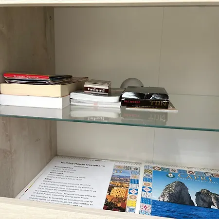 Castellano House * Neapol